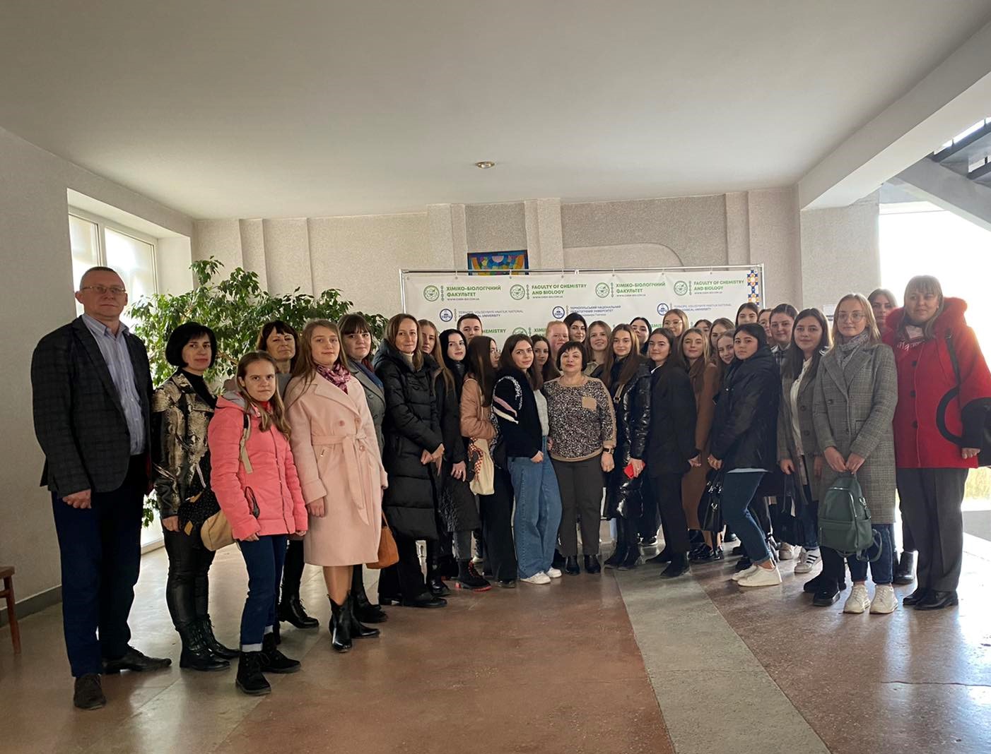 Традиційне спільне фото